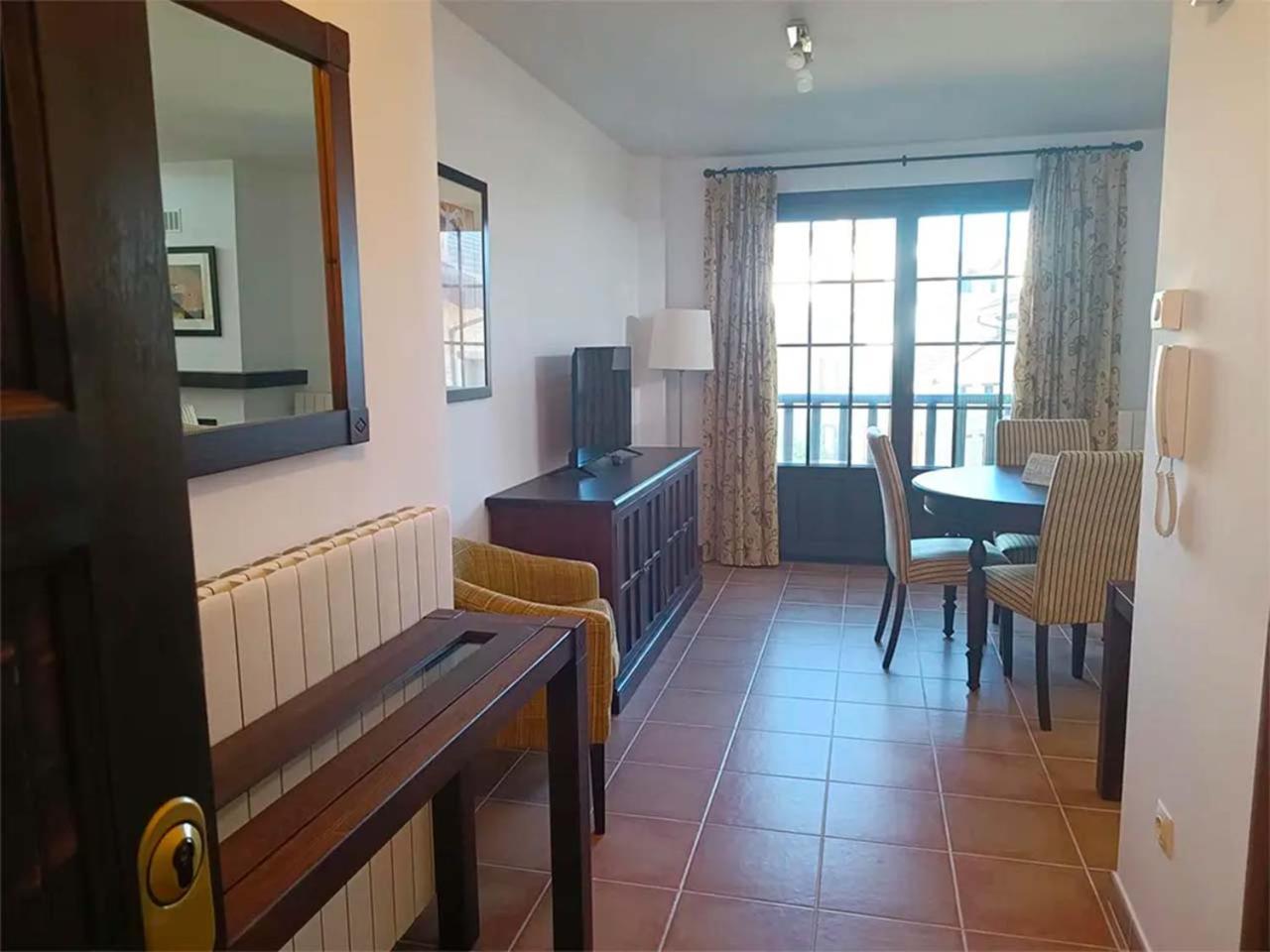 Apartamentos Jaca Mirador De Badaguas 3000 Exterior foto
